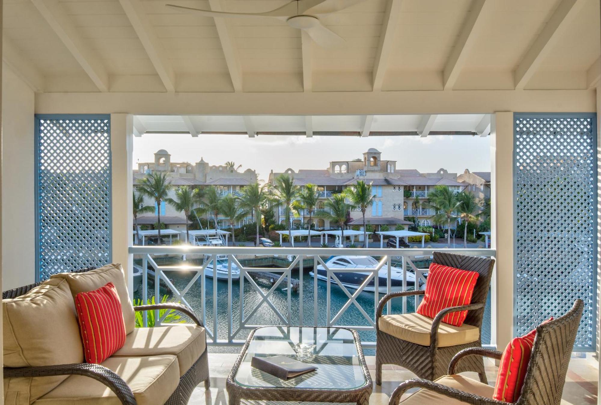 Port St. Charles Hotel Saint Peter Ngoại thất bức ảnh