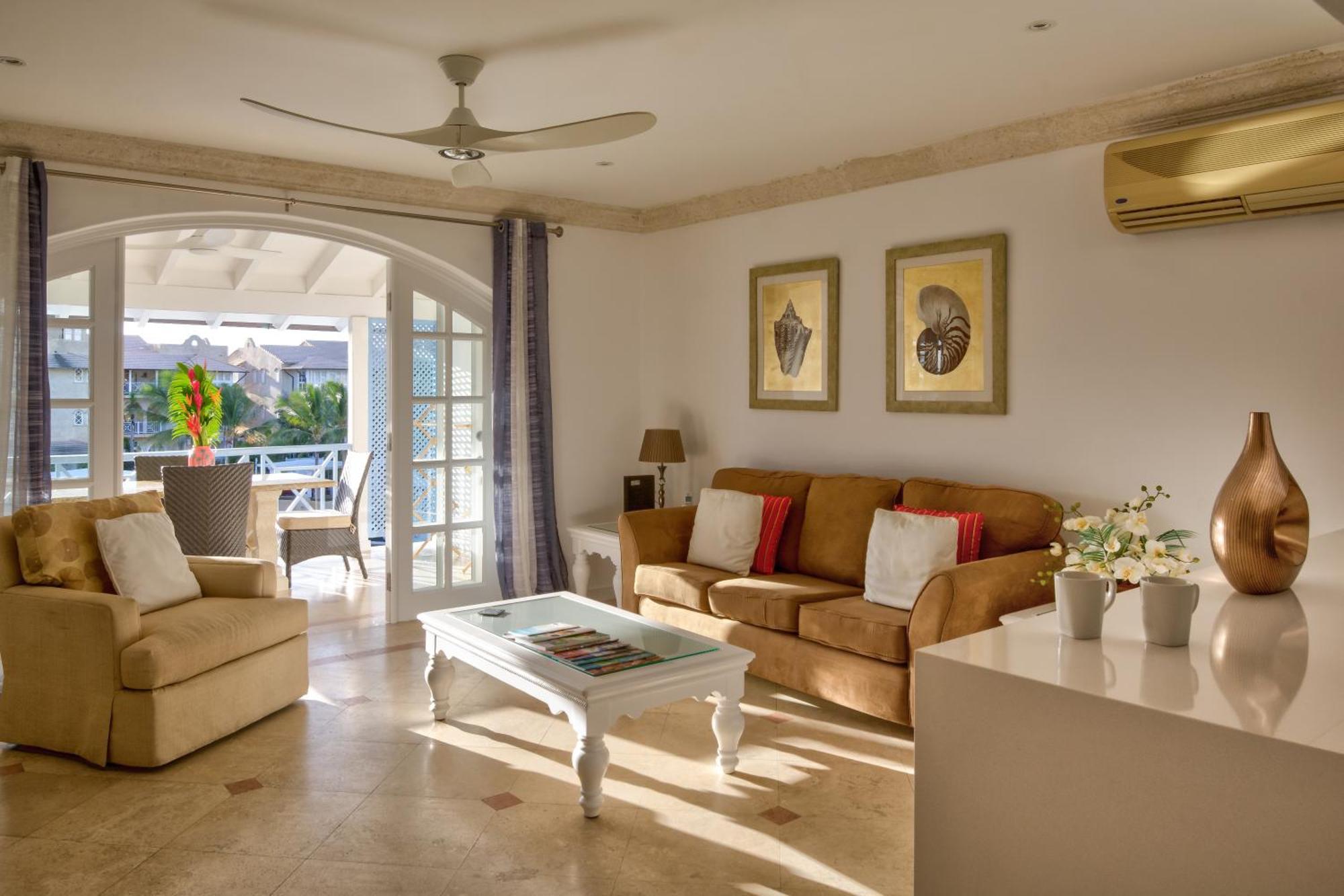 Port St. Charles Hotel Saint Peter Ngoại thất bức ảnh