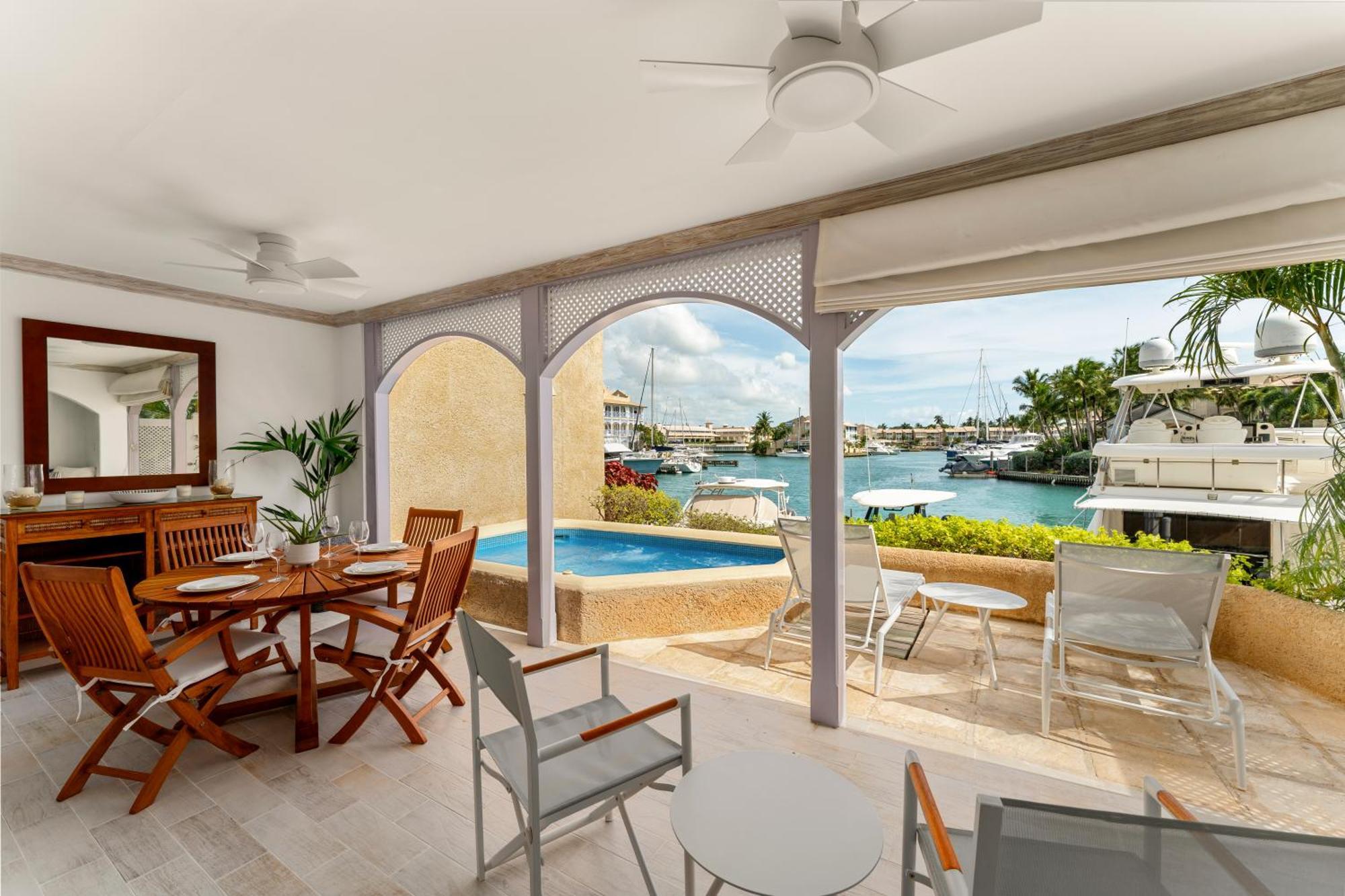 Port St. Charles Hotel Saint Peter Ngoại thất bức ảnh